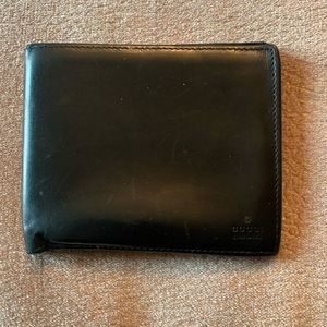 Authentic Gucci men’s Wallet